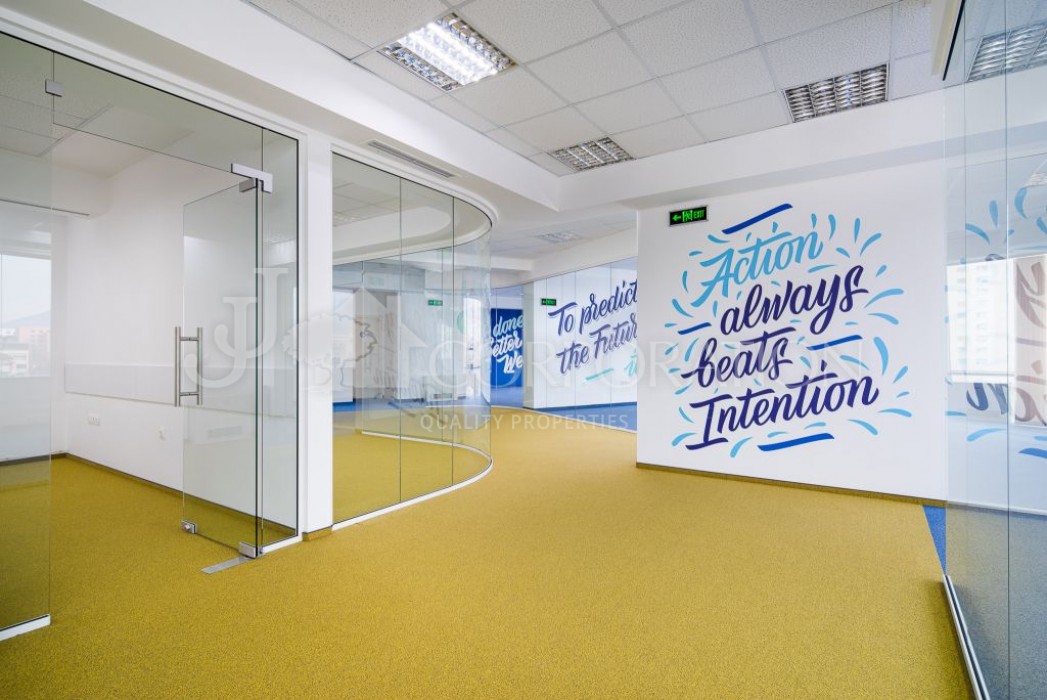 Office For rent, Студентски град, 385 sq.m.