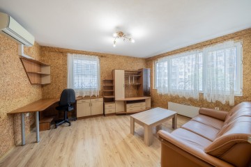 2-стаен под наем, Стрелбище, 74 кв. м.