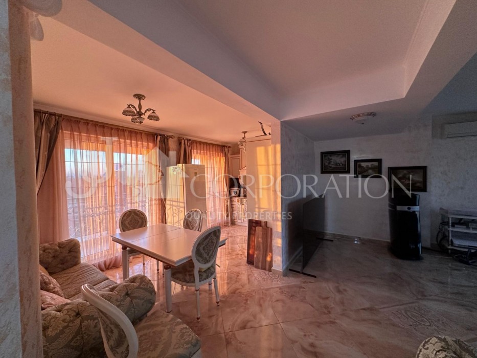 Multi bedroom For sale, 210 sq.m.