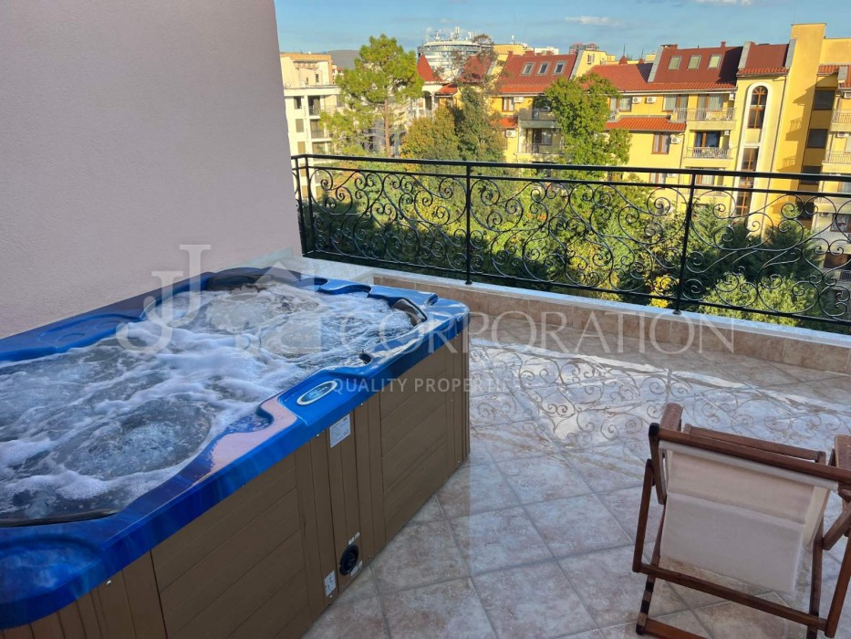 Multi bedroom For sale, 210 sq.m.