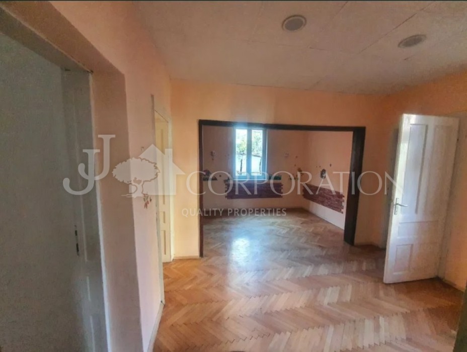 House For rent, Лозенец, 500 sq.m.