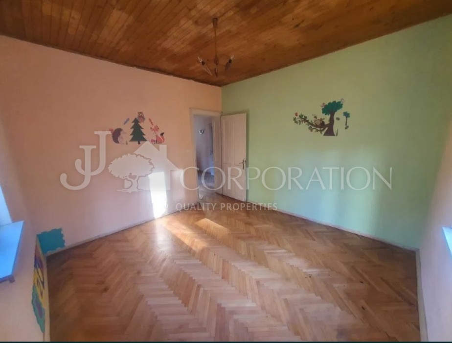 House For rent, Лозенец, 500 sq.m.