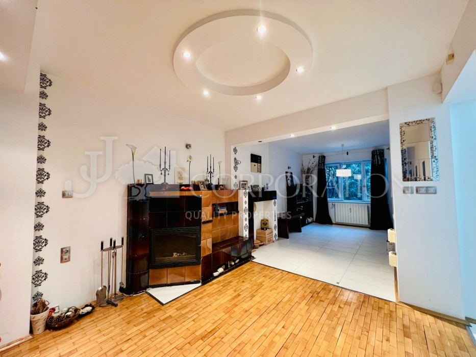 Two bedroom For sale, Център, 72 sq.m.