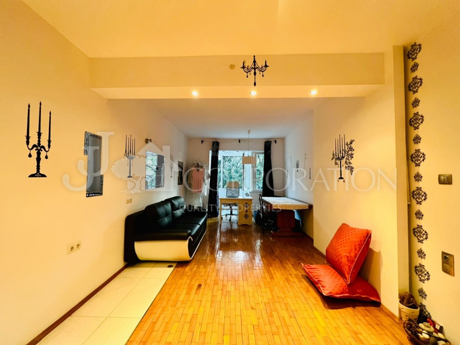 Two bedroom For sale, Център, 72 sq.m.
