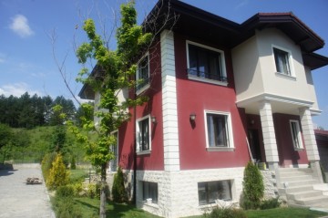 Complex for sale, Малинова долина