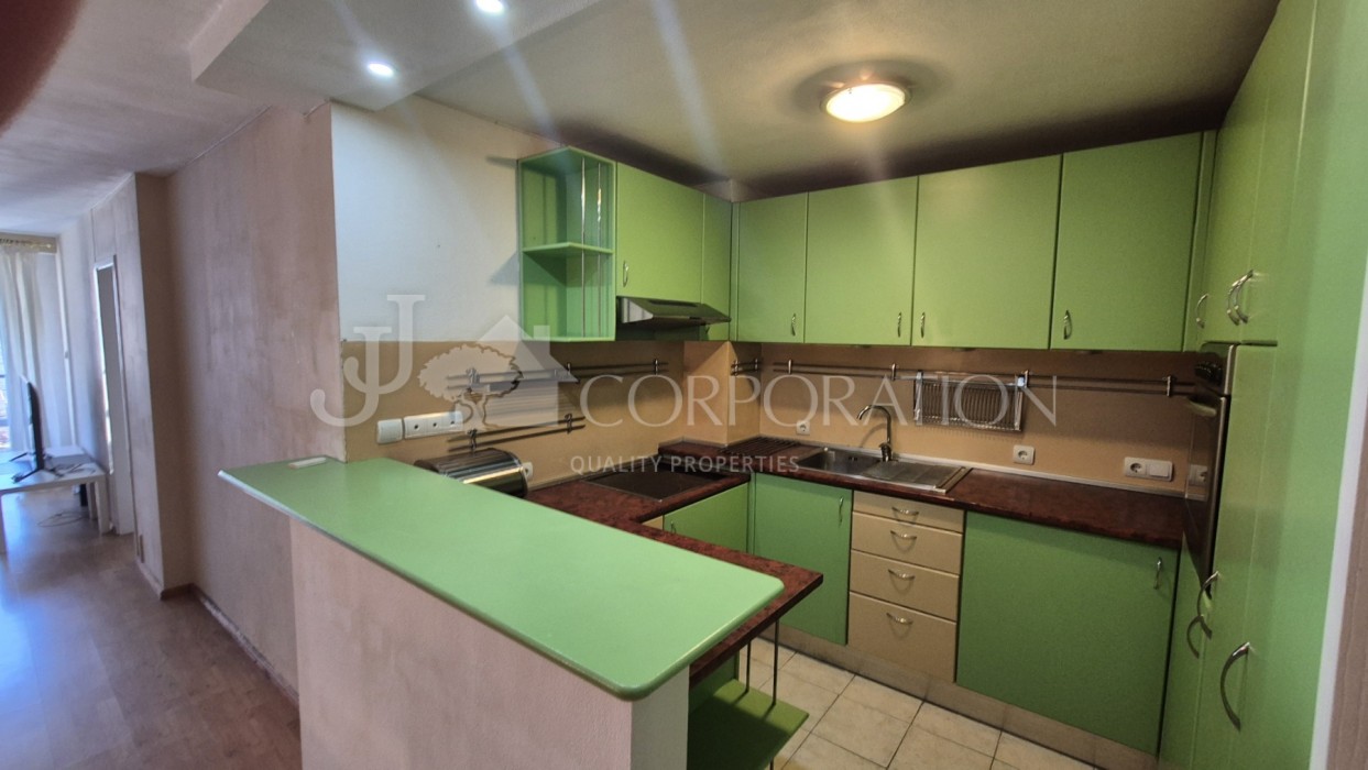Two bedroom For rent, Център, 111 sq.m.