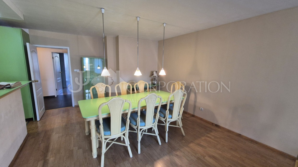 Two bedroom For rent, Център, 111 sq.m.