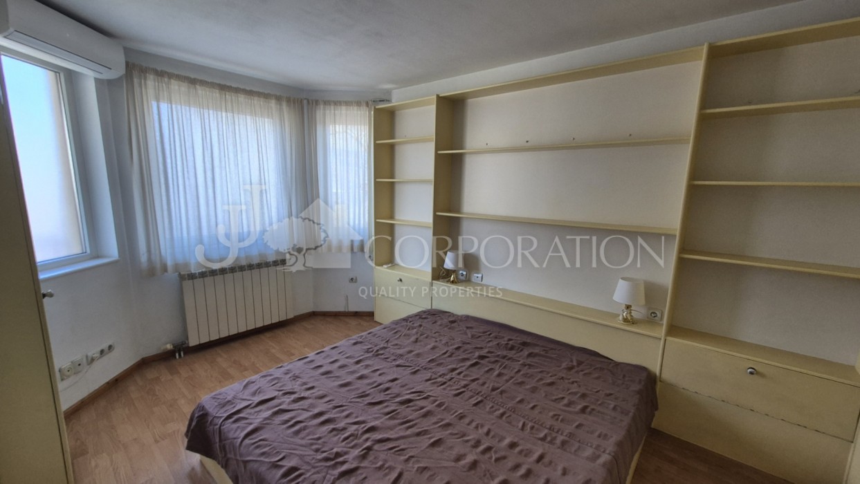 Two bedroom For rent, Център, 111 sq.m.