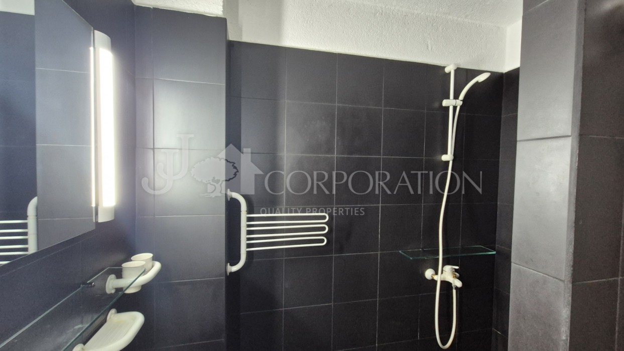 Two bedroom For rent, Център, 111 sq.m.