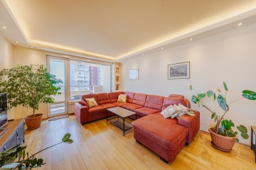 Three bedroom For sale, Младост 2, 155 sq.m.