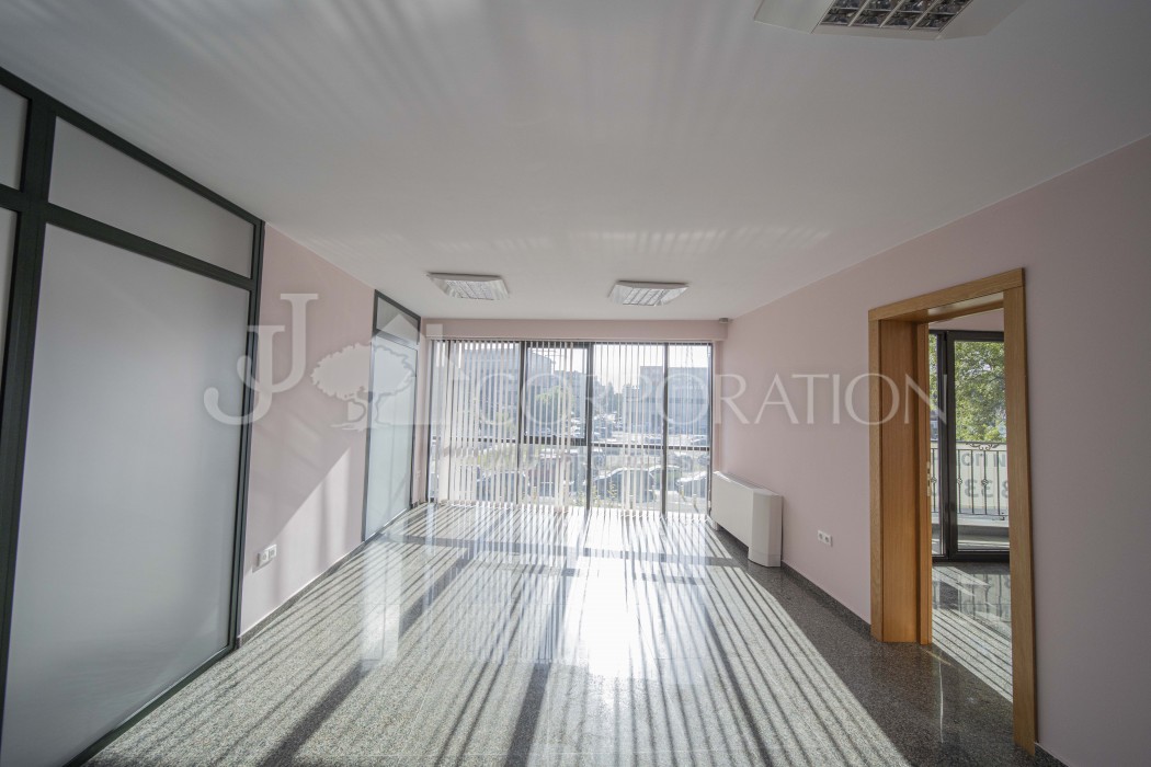 Office For rent, Кръстова вада, 220 sq.m.
