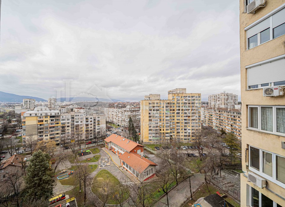 Two bedroom For sale, Красна поляна 2, 80 sq.m.