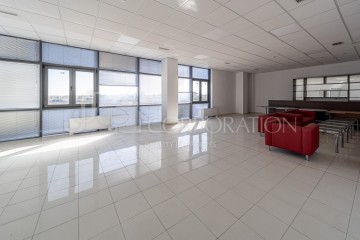 Warehouse For rent, 3880 sq.m.
