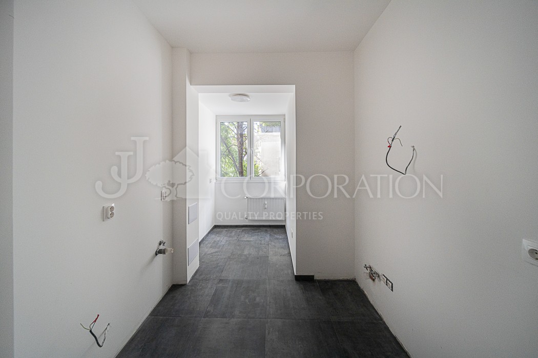 Two bedroom For sale, Център, 62 sq.m.