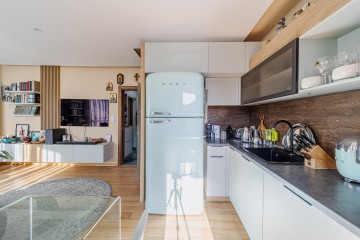 one bedroom For sale, Изток, 60 sq.m.