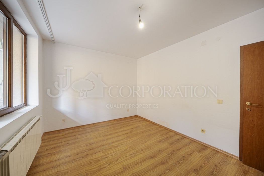 Two bedroom For rent, 150 sq.m.