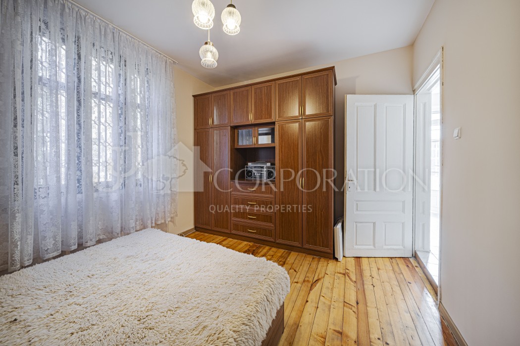 Two bedroom For rent, Център, 100 sq.m.