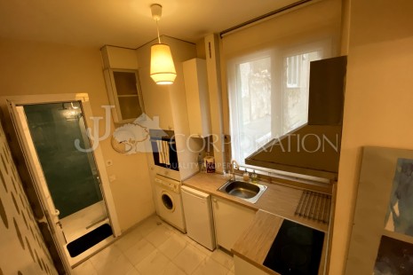 one bedroom For rent, Център, 50 sq.m.