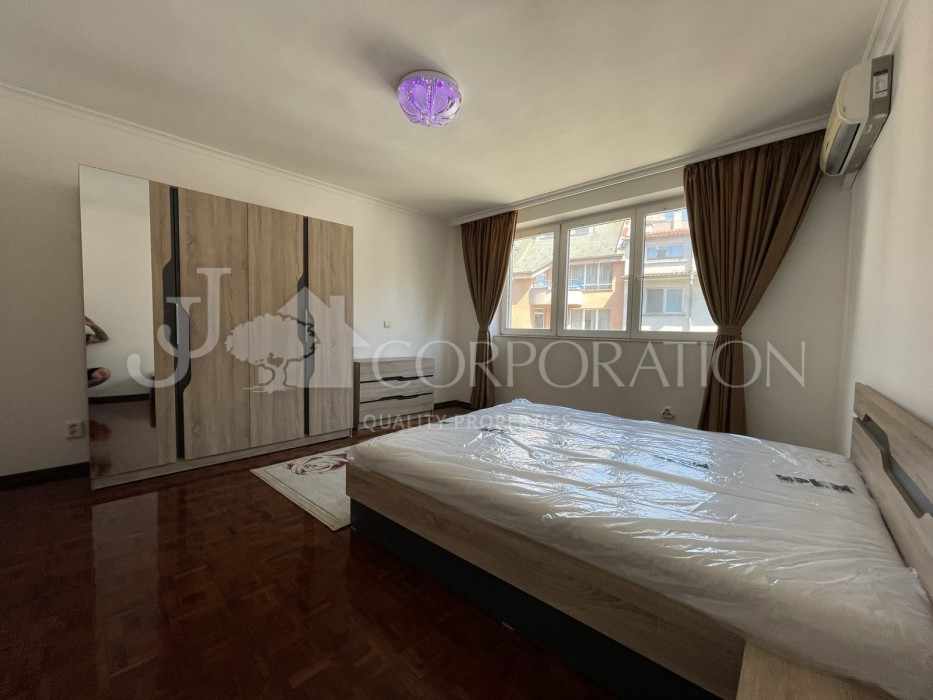 3-стаен за продажба, Лозенец, 120 кв. м.