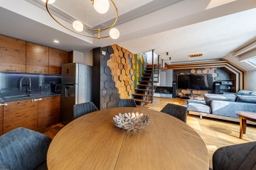 Многостаен за продажба, Стрелбище, 230 кв. м.