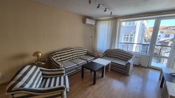 3-стаен под наем, Център, 111 кв. м.