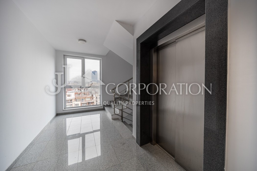 Многостаен за продажба, Манастрирски ливади, 282 кв. м.