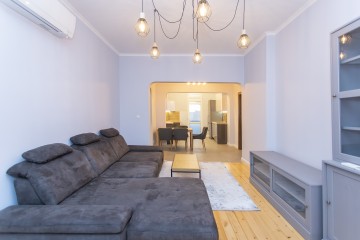 3-стаен за продажба, Център, 100 кв. м.