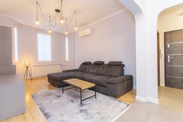3-стаен за продажба, Център, 100 кв. м.