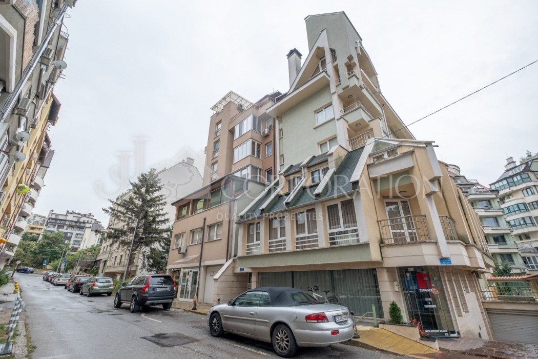 3-стаен за продажба, Лозенец, 102 кв. м.