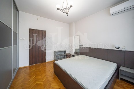 3-стаен под наем, Център, 105 кв. м.