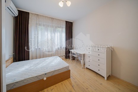3-стаен под наем, Център, 105 кв. м.