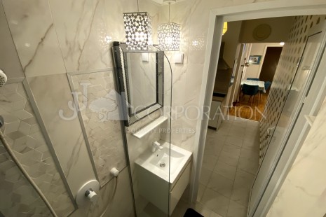 one bedroom For rent, Център, 50 sq.m.